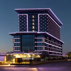 Golden Tulip Bayrampasa Tyrkiet